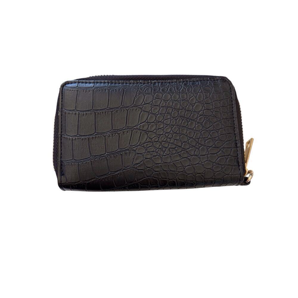 GUESS Medium Zip Around Wallet Black Faux Croc Leather Gold Grommet Studs - Picture 2 of 7